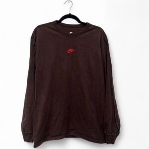 Nike Men's Dark Brown Long Sleeve Tee